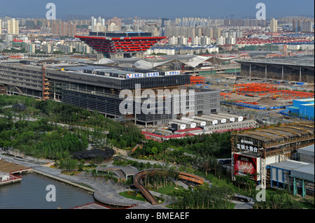 Construction site of Zone A along Huangpu River, 2010 Shanghai World Expo Park, Pudong, Shanghai, China Stock Photo