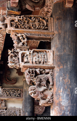 Exquisitely carved wooden beams with ancient stories, Lu's Residence, Dongyang, Jinhua City, Zhejiang Province, China Stock Photo