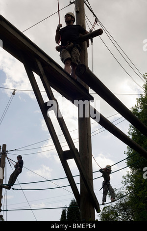 High-wire activity test for young children at YHA Edale. Stock Photo