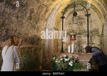 Israel, Jerusalem, an ancient water well at the Church of the Visitation in Ein Karem Stock Photo