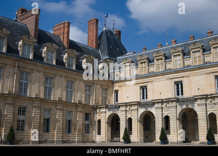 FONTAINEBLEAU CASTLE (16C), FRANCE Stock Photo