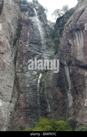 Waterfall in Shouxian Valley, Wuyi, Jinhua, Zhejiang Province, China Stock Photo