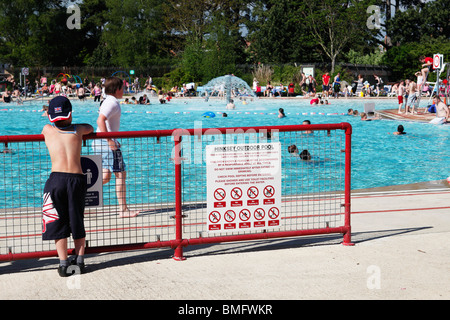 Oxford Municipal Swimming Pool Stock Photo - Alamy