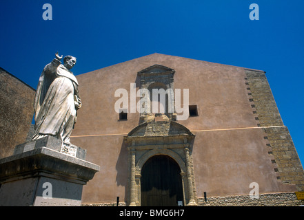 Erice Sicily Italy Chiesa Parrocchiale Di San Giuliano And Statue Stock Photo