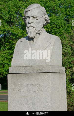 Statue of the Russian revolutionary democrat Nikolay Gavrilovich Chernyshevsky (1828-1889) at the Lomonosov Moscow State University in Moscow, Russia Stock Photo