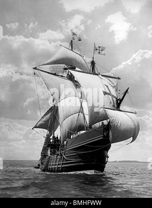 Spanish caravel Santa Maria - Replica of Columbus Ship that sailed to the New World , circa 1907 Stock Photo