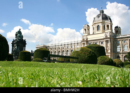 Vienna - queen Maria Theresia monument and Natural history museum Stock Photo