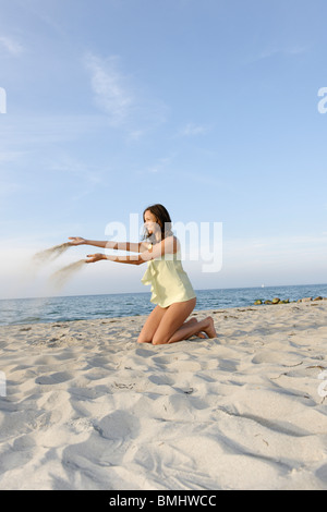 Young woman, 20+, on a beach, fun, lifestyle, pleasure, ease, Niendorf on the Baltic Sea, Schleswig-Holstein, Germany, Europe