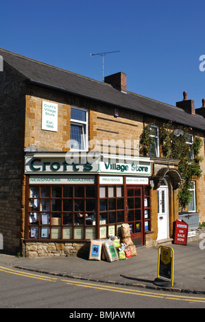 Silverstone Village, Northamptonshire, England Stock Photo - Alamy