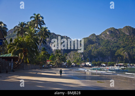 EL NIDO beach in the North West part of PALAWAN ISLAND - PHILIPPINES Stock Photo