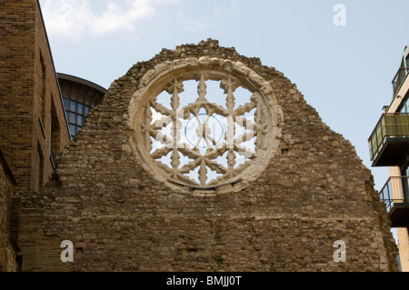 Rose window of the Bishop of Winchester's palace, Southwark, London Stock Photo
