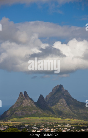 Mauritius, Central Mauritius, Curepipe, Coastal Mountains from Trou aux Cerfs crater Stock Photo