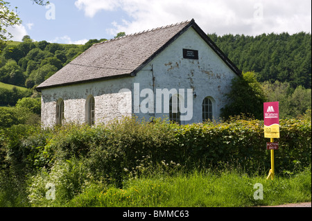 Bethania Chapel with overgrown graveyard for sale by auction between Upper and Lower Chapel north of Brecon Powys Wales UK Stock Photo