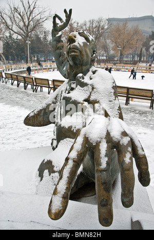 Staue of a pianist in the streets of Yerevan during winter time, Armenia, Europe. Stock Photo
