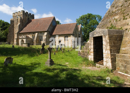 John Fuller of Brightling Sussex 1757-1834. The Pyramid Folly, Brightling Parish Church churchyard. St Thomas a Becket church. HOMER SYKES Stock Photo