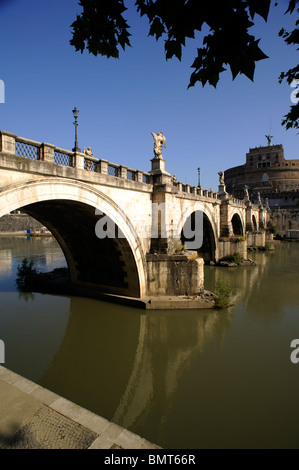 Italy, Rome, Tiber river, Sant'Angelo bridge and Castel Sant'Angelo Stock Photo