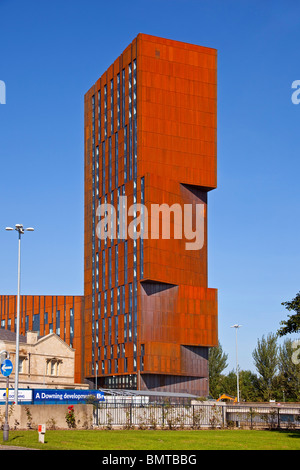 Broadcasting Place, the new building is part of Leeds Met University. Stock Photo