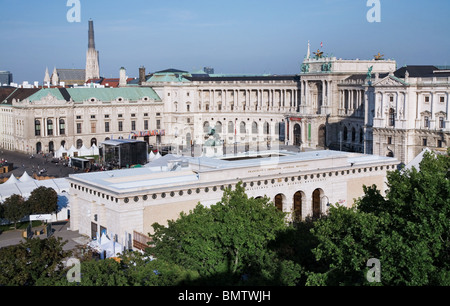 Rooftop view of the Hofburg Palace from the Naturhistorisches Museum (Museum of Natural History), Vienna, Austria Stock Photo