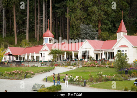 walter peak high country farm on lake wakatipu, very popular with tourists who visit on the TSS earnslaw steam ship Stock Photo