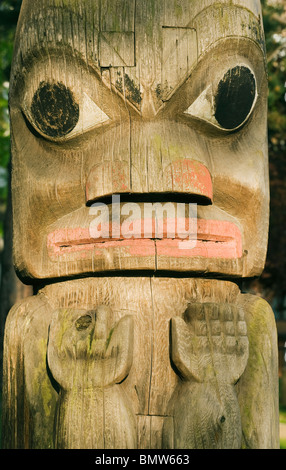 Haida Totem Pole Detail, Thunderbird Park, Royal British Columbia Museum, Victoria, BC, CANADA Stock Photo