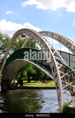 Iron Arch Bridge of river Ooze in Bedford Stock Photo