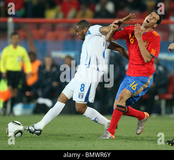 WILSON PALACIOS & SERGIO SPAIN V HONDURAS ELLIS PARK JOHANNESBURG SOUTH AFRICA 21 June 2010 Stock Photo