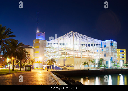 Centro Comercial El Muelle near parque Santa Catalina in Las Palmas on Gran Canaria Stock Photo