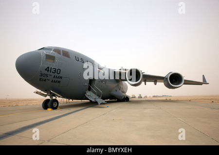 A C-17 Globemaster III sits on the runway at COB Speicher, Iraq. Stock Photo