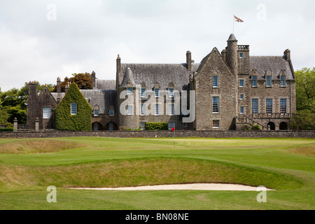 Rowallan Castle, Golf Club near Kilmaurs, Ayrshire, Scotland. View of 18th green. Course designed by Colin Montgomery. Stock Photo