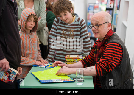 Children's writer Kjartan Poskitt book signing where authors meet their ...