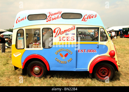 Morris Commercial J-Type Ice Cream Van, KFL 954, Carter's Steam Fair ...