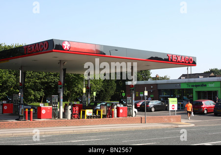 A Texaco petrol station in a U.K. city.