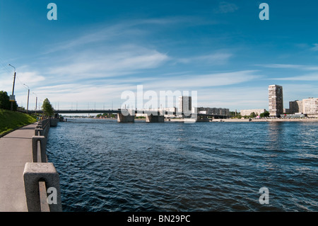 The Volodarsky Bridge is a bridge across the Neva River in Saint Petersburg, Russia Stock Photo