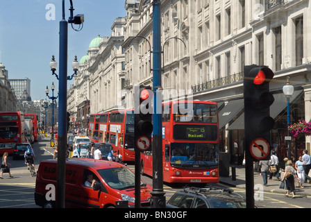 Regent Street London, Transport For London tfl, red double decker buses crowds of shopper summer sale time. 2010, 2010s, UK HOMER SYKES Stock Photo