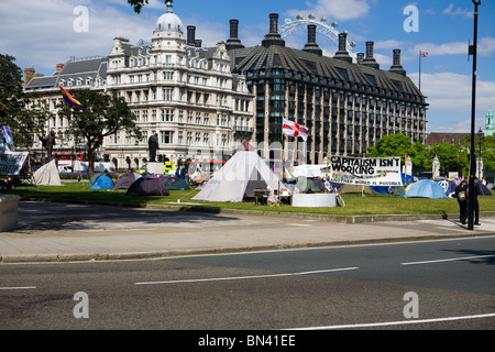 The peace camp demonstration in Parliament Square outside the Houses of parliament Stock Photo