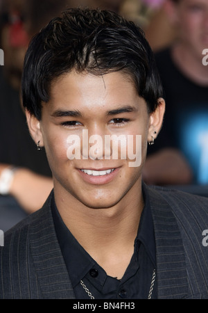 BOO BOO STEWART THE TWILIGHT SAGA: ECLIPSE PREMIERE AT THE LOS ANGELES FILM FESTIVAL DOWNTOWN LOS ANGELES CA 24 June 2010 Stock Photo