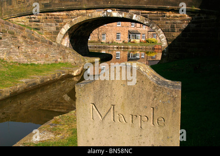 England, Cheshire, Stockport, Marple, junction of Macclesfield and Peak Forest Canals, with Marple marker stone Stock Photo