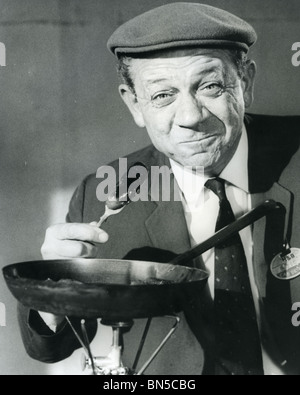 SID JAMES (1913-76) South African comic actor with wife Valerie Assan ...