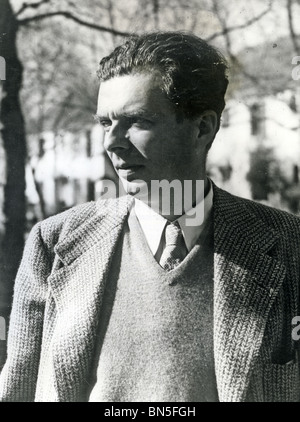 ALDOUS HUXLEY (1894-1963) English writer whose work included studies of parapsychology Stock Photo