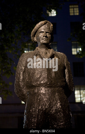 A Statue of Field Marshall 'Monty' Montgomery standing easy outside the Ministry of Defence on Whitehall, London. Stock Photo