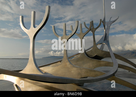 Sólfar Sun Voyager ship sculpture by Jon Gunnar Arnason , Reykjavik, Iceland. Stock Photo