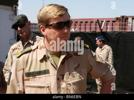 Dutch prince Willem Alexander van oranje visits the dutch troops in Uruzgan in march 2010 Stock Photo