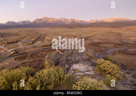 Dawn over Stanley and the Sawtooth Mountains, Rocky Mountains, Idaho, USA Stock Photo