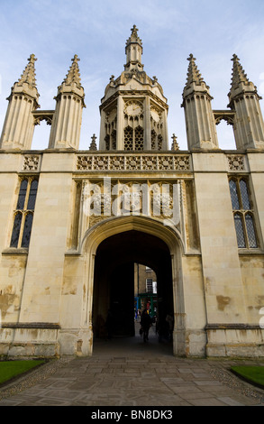 Porters Lodge / Gatehouse of Kings College seen from inside Front Court. (Porter's Lodge is the gatehouse). Cambridge University Stock Photo