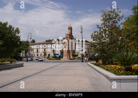 THE ARCH NEAR THE BULL RING IN ANTEQUERA ANDALUCIA SPAIN EUROPE Stock Photo