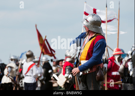 Medieval gunner on the battlefield at the Tewkesbury medieval festival 2010. Tewkesbury, Gloucestershire, England Stock Photo