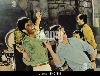 FINDERS KEEPERS   1966 UA film with Cliff Richard and The Shadows Stock Photo