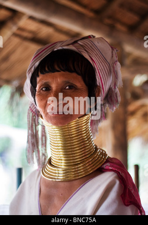 Woman from the Padaung long neck hill tribe, Tha Ton, Chiang Mai Province, Thailand Stock Photo