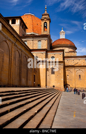 Steps leading to Basilica di San Lorenzo in Florence, Tuscany Italy Stock Photo