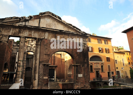 Italy, Rome, Jewish Ghetto, Portico d'Ottavia, Porticus Octaviae Stock ...